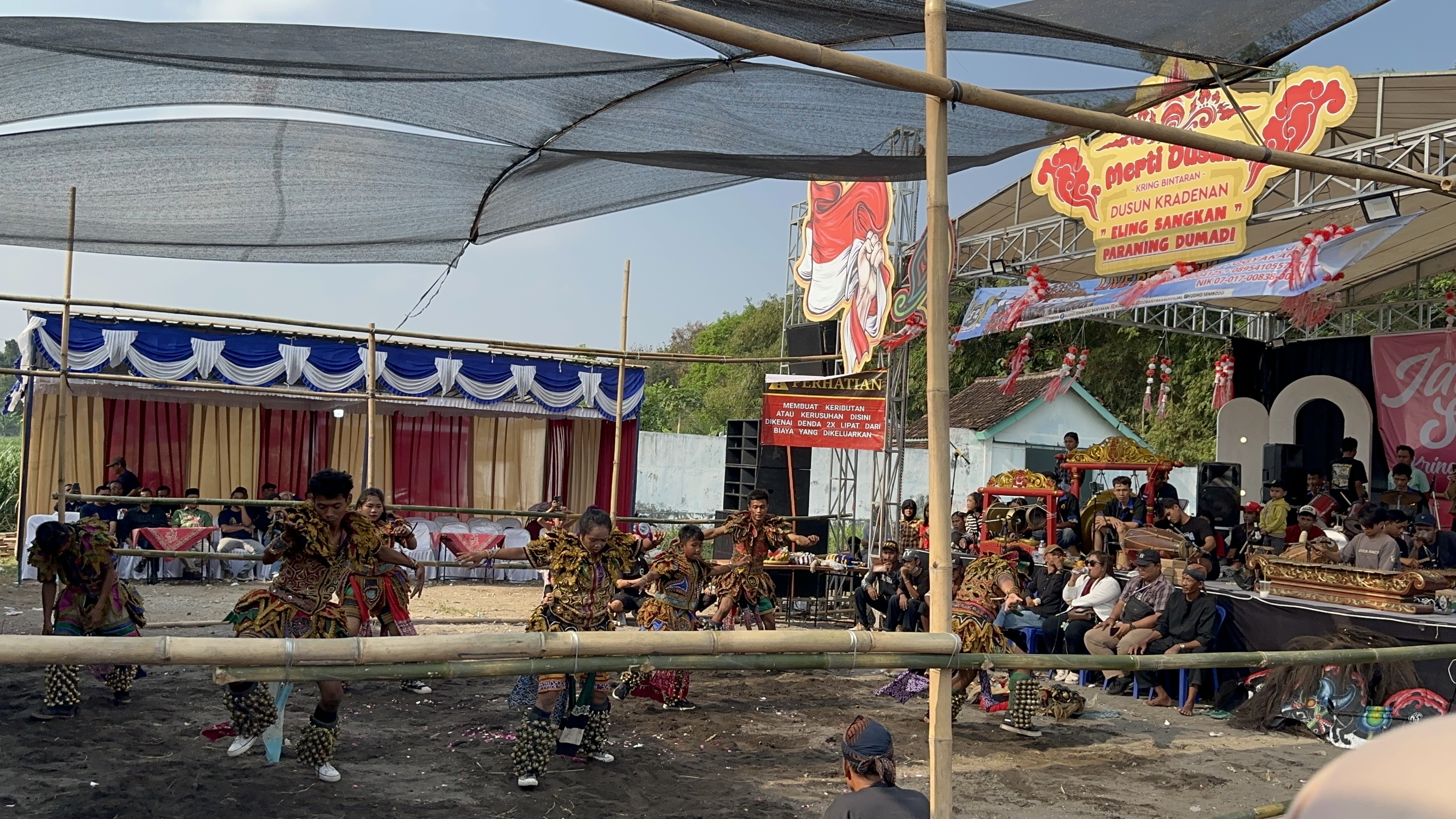 Jatilan dalam rangka merti dusun